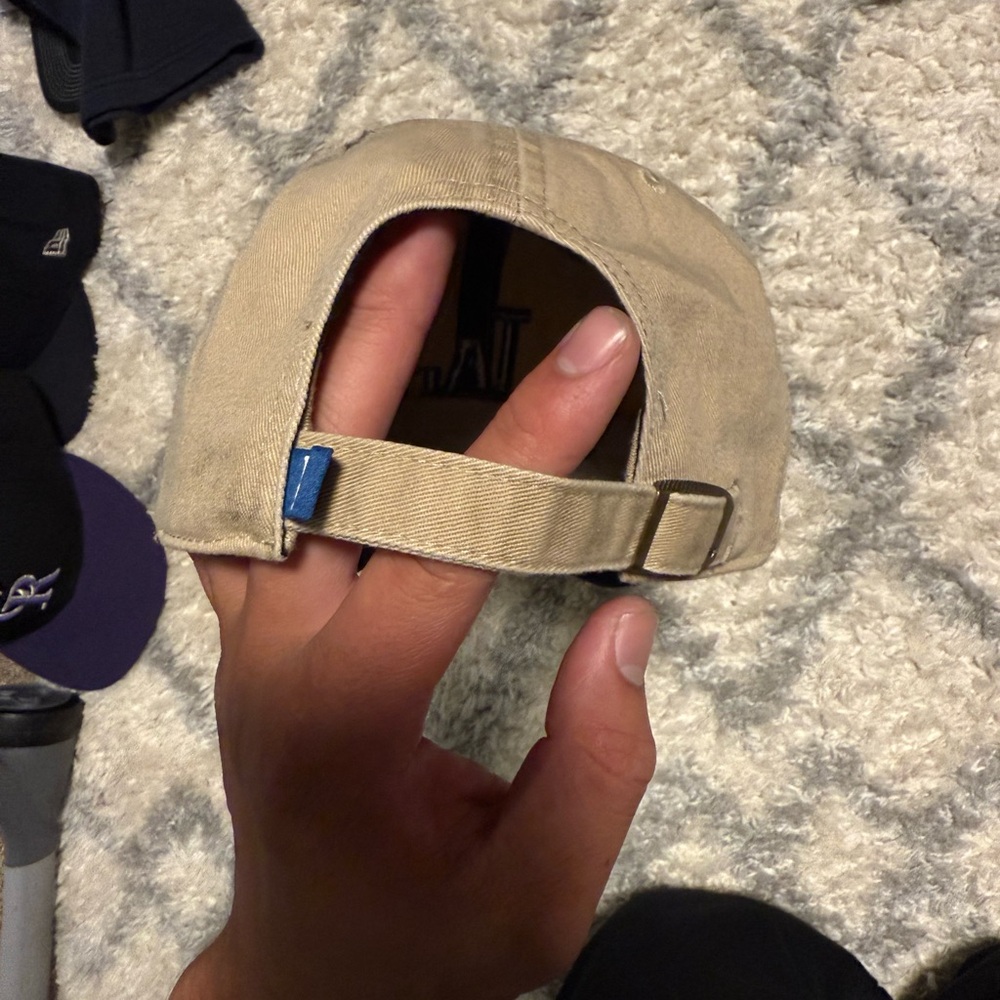 LA strapback hat - Picture 2 of 2